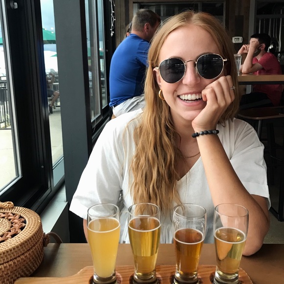 Meet your Posher, Jane - Picture 1 of 1